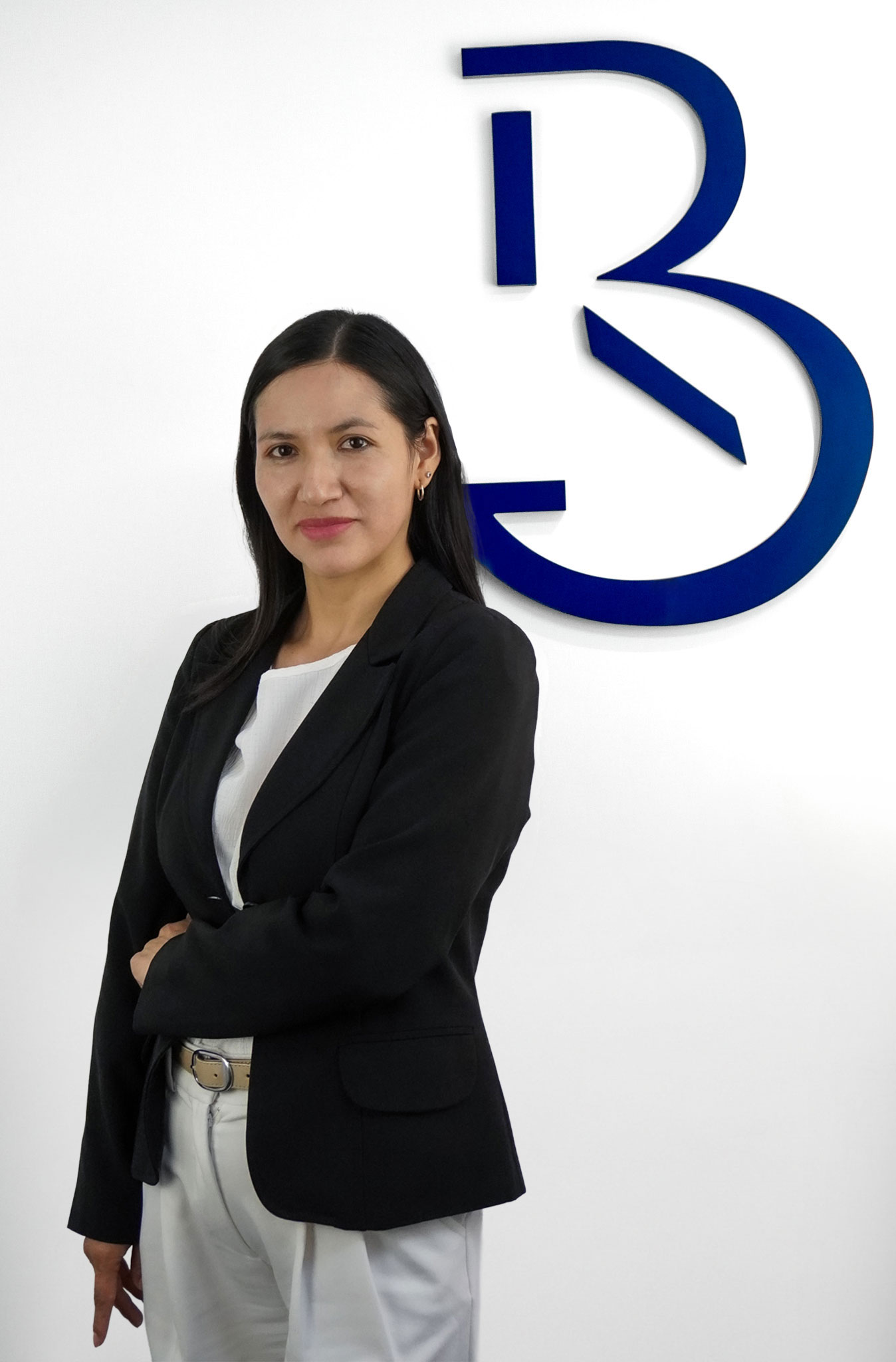 "Abogado laboral asesorando empresa en Lima"
